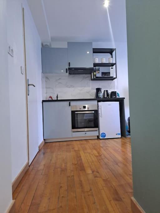 T2 Tom Krist. / Circuit 24H / Oasis /Antares Apartment Le Mans Exterior foto