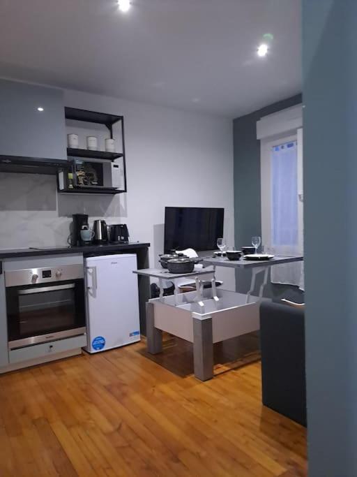T2 Tom Krist. / Circuit 24H / Oasis /Antares Apartment Le Mans Exterior foto
